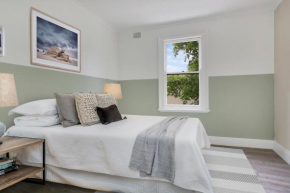 Native Rose Hotel, Sydney